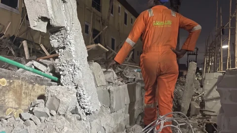 One Dead, Three Rescued in Fadeyi Lagos Building Collapse