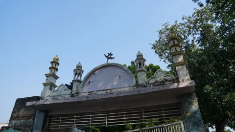 Outrage as Historic Delhi Mosque Near Modi Residence Faces Eviction