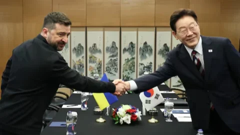 Deadly Strike in Kramatorsk and Seoul–Kyiv Diplomatic Rift Deepen Ukraine Crisis